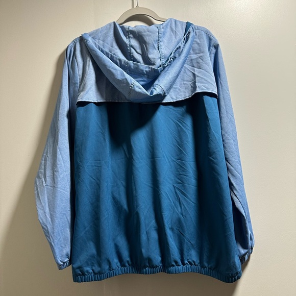 Columbia Blue and White Utility Jacket Lightweight Sporty Design - Picture 2 of 5